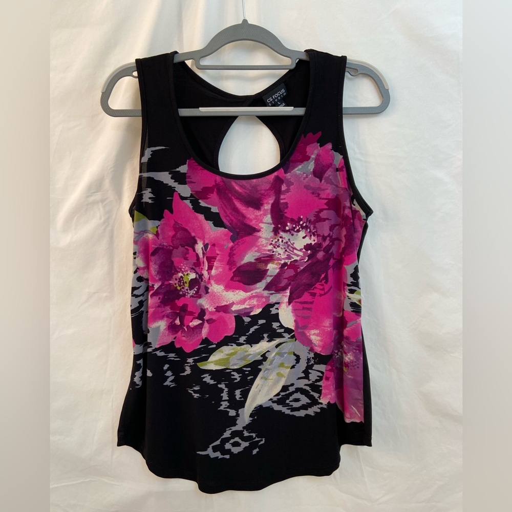 CS Focus Studio, Floral Sleeveless Blouse with Eyelet Back, Size L